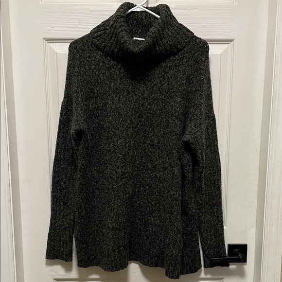 Backdrop Sweaters - Backdrop | Oversized | Chunky | Cowl/Turtleneck | Black/Brown | Sweater | Size S
